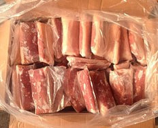 昆明悅廚供應西式快餐原料 帶皮雞胸肉（320片裝）專業解析